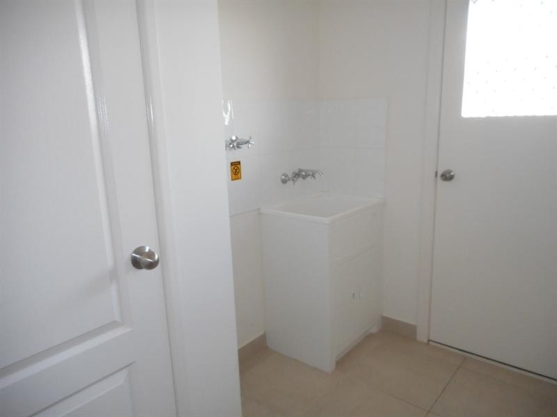 2 Justin Street, Gracemere QLD 4702