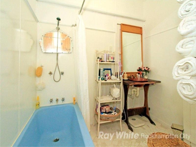 98 Upper Dawson Road, Allenstown QLD 4700