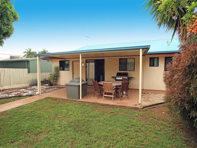 4 Pacey Street, Parkhurst QLD 4702