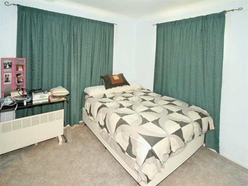 4 Pacey Street, Parkhurst QLD 4702