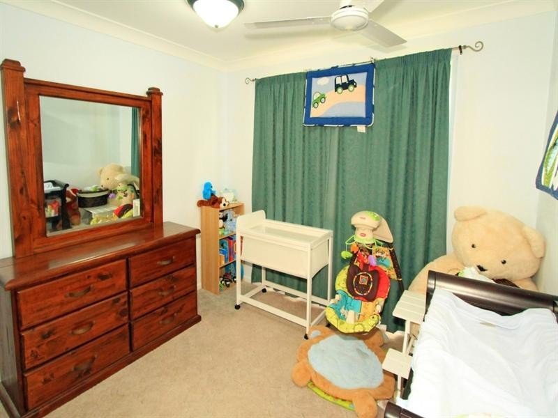 4 Pacey Street, Parkhurst QLD 4702