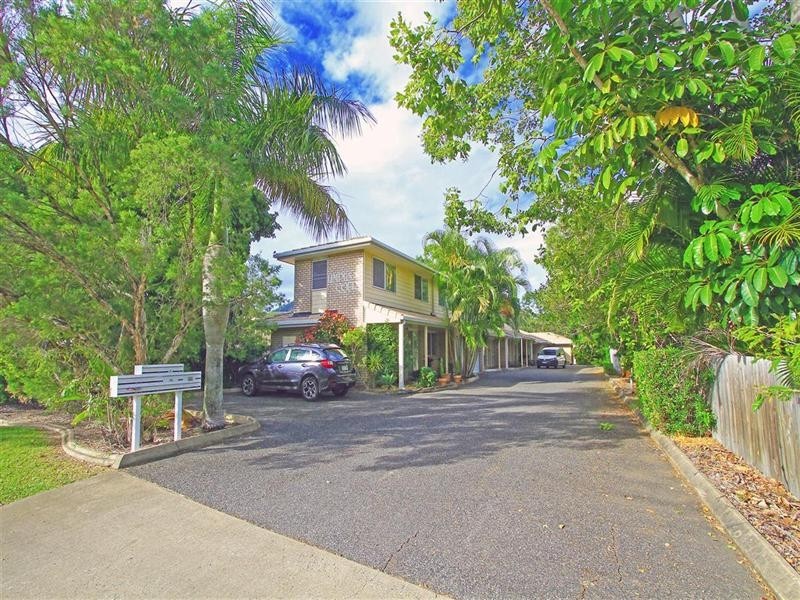 2/374 Limpus Street, Frenchville QLD 4701