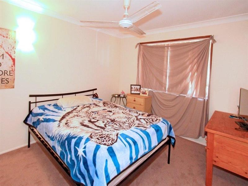 19 Vass Road, Etna Creek QLD 4702