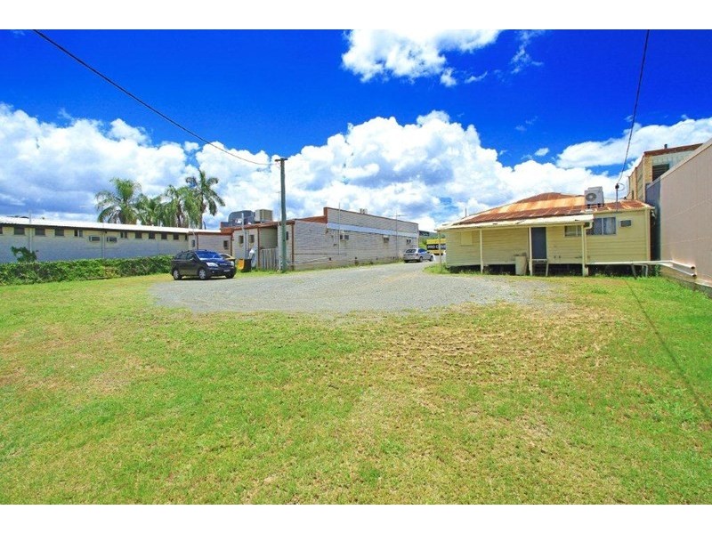 201 – 205 Musgrave Street, Berserker QLD 4701