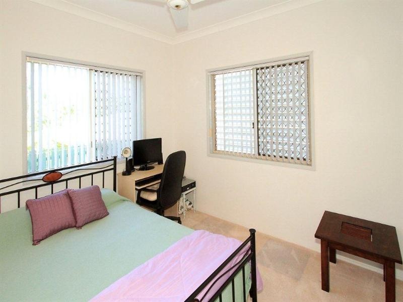 10 Rees Jones Close, Frenchville QLD 4701