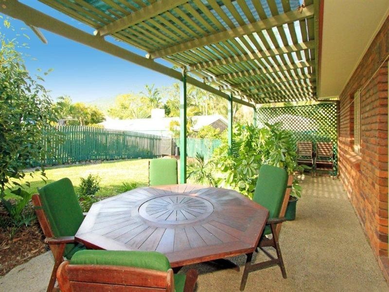 10 Rees Jones Close, Frenchville QLD 4701