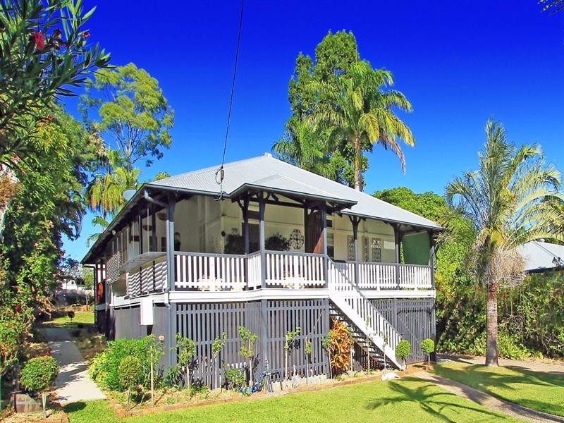 99 Ward Street, The Range QLD 4700