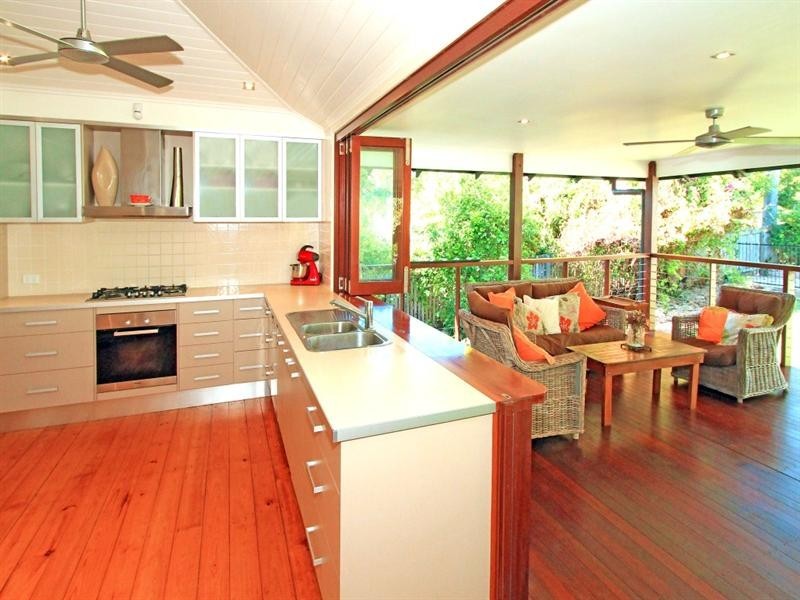 99 Ward Street, The Range QLD 4700