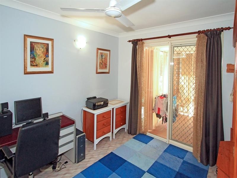 49 Schlencker Drive, Glenlee QLD 4711