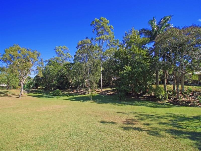 49 Schlencker Drive, Glenlee QLD 4711