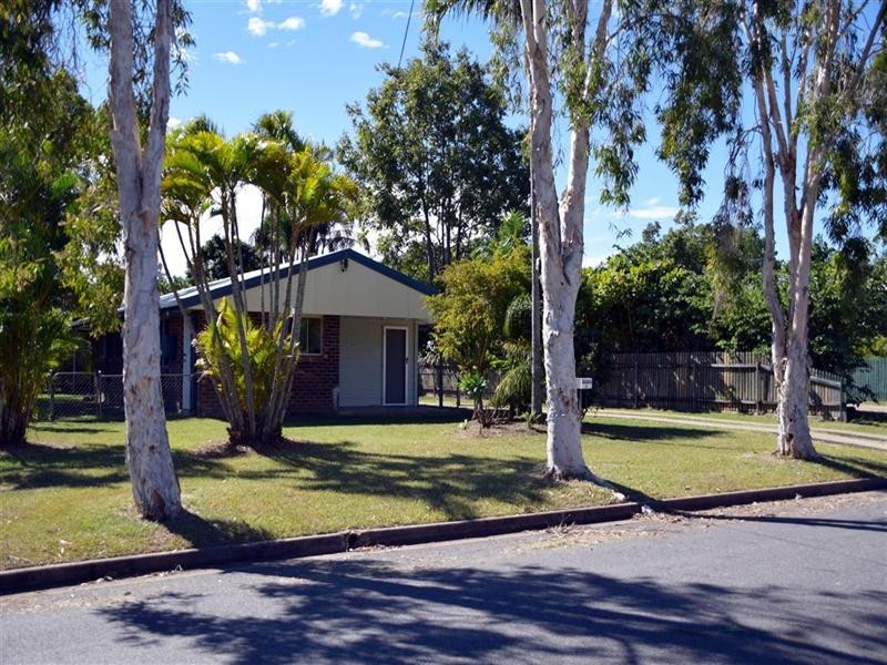 9 Hunt Street, Kawana QLD 4701