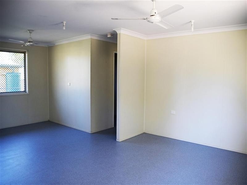 9 Hunt Street, Kawana QLD 4701