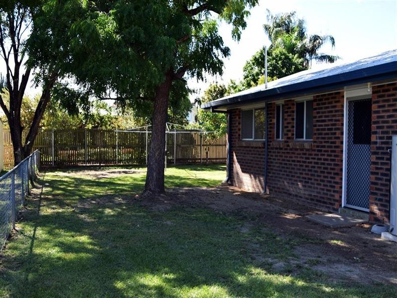 9 Hunt Street, Kawana QLD 4701