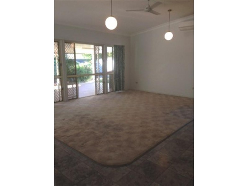 6 Davey Avenue, Frenchville QLD 4701