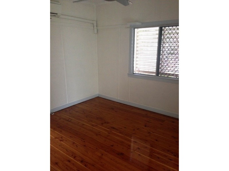 101 Livingstone Street, Berserker QLD 4701