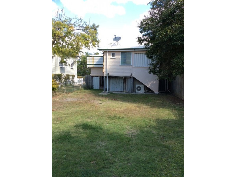 101 Livingstone Street, Berserker QLD 4701