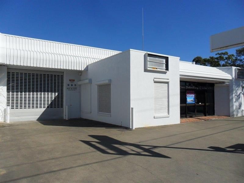 94 Elphinstone, Berserker QLD 4701