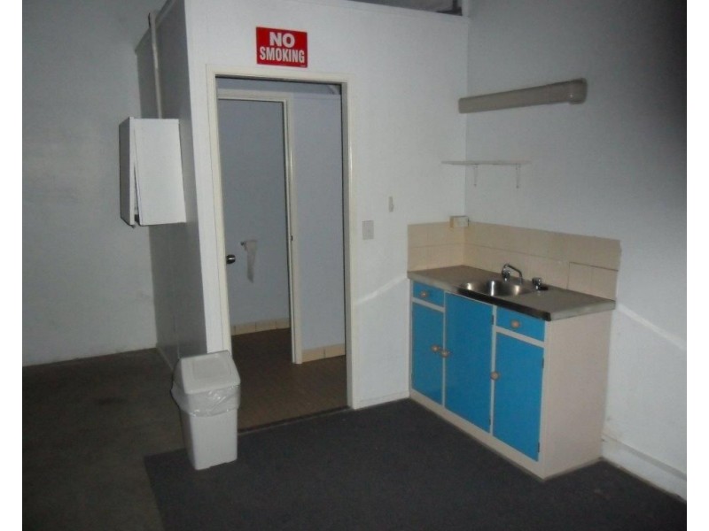 15 Quinn Street, Kawana QLD 4701