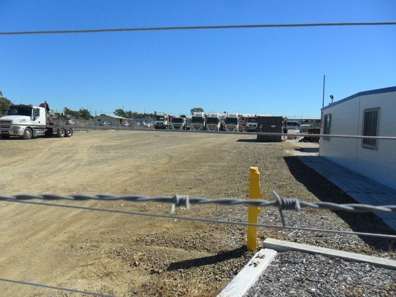 Lot 17 Gateway Industrial Estate, Foster Street, Gracemere QLD 4702