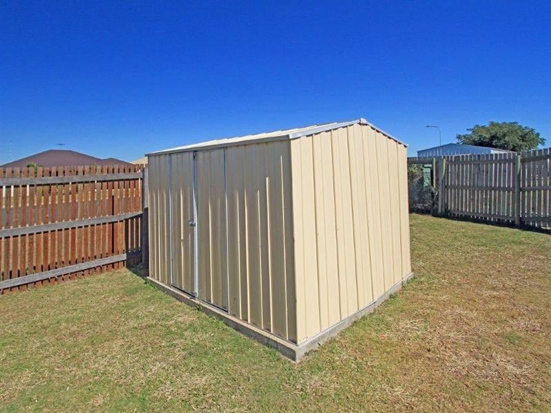 17 Cunningham Court, Gracemere QLD 4702