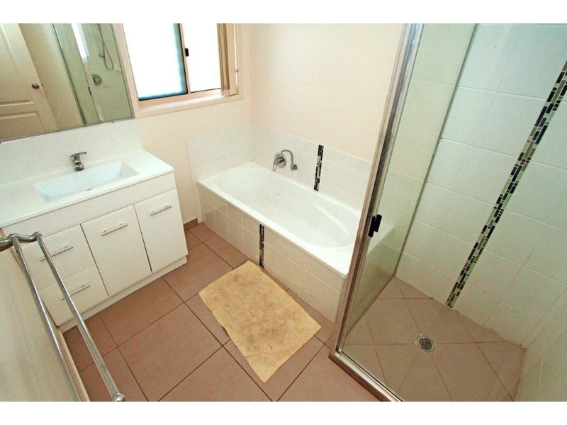 40 Joseph Street, Gracemere QLD 4702