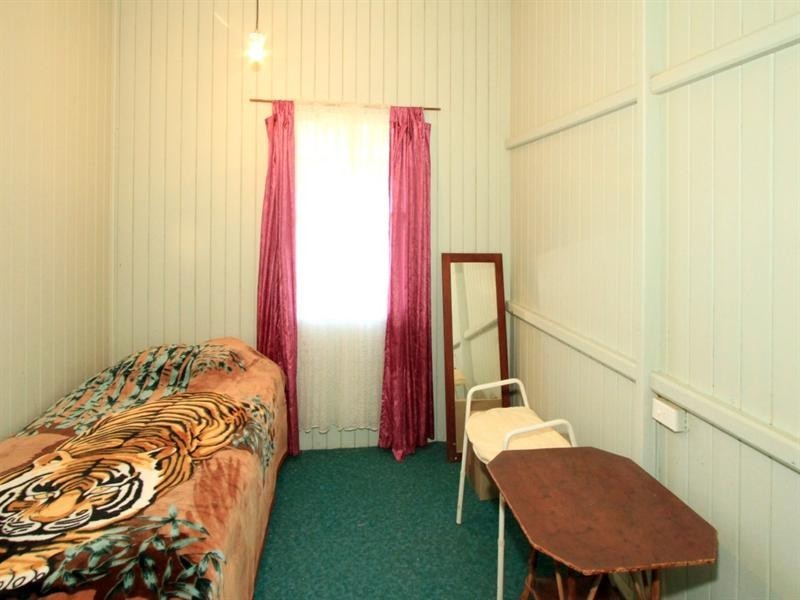 26 Dean Street, Berserker QLD 4701