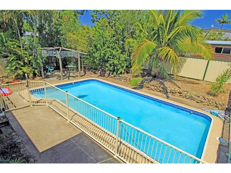 323 Blanchfield Street, Koongal QLD 4701