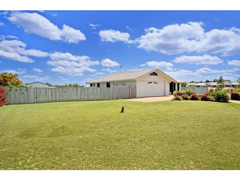12 Ingram Drive, Gracemere QLD 4702