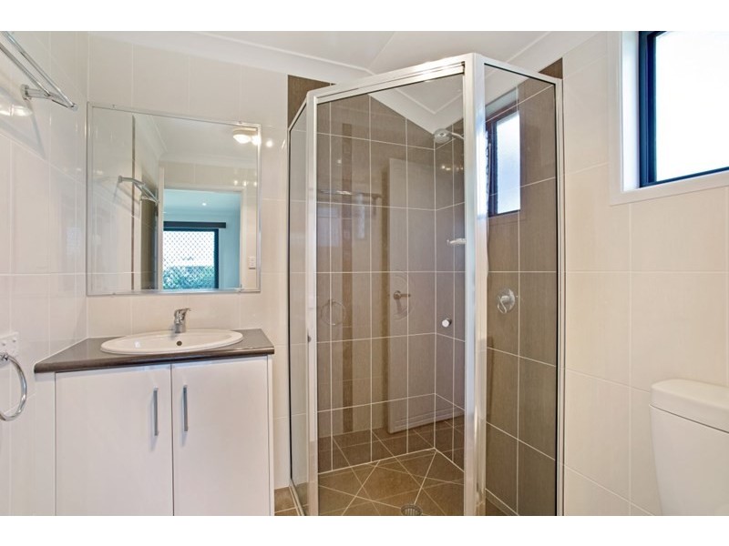 12 Ingram Drive, Gracemere QLD 4702