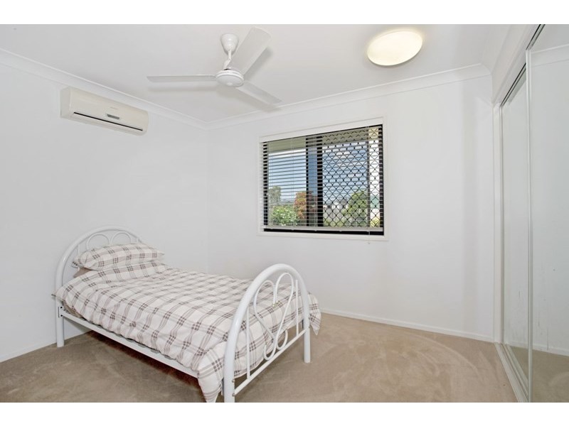 12 Ingram Drive, Gracemere QLD 4702