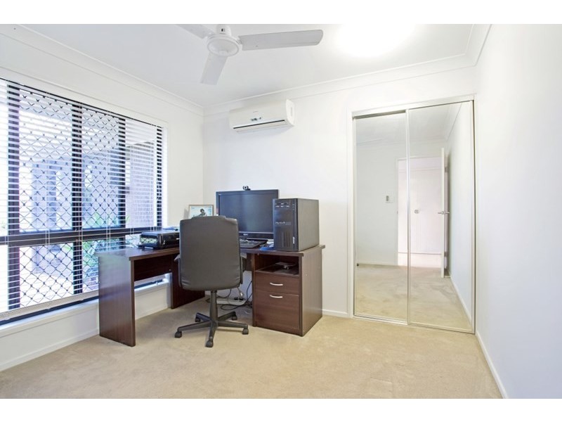 12 Ingram Drive, Gracemere QLD 4702