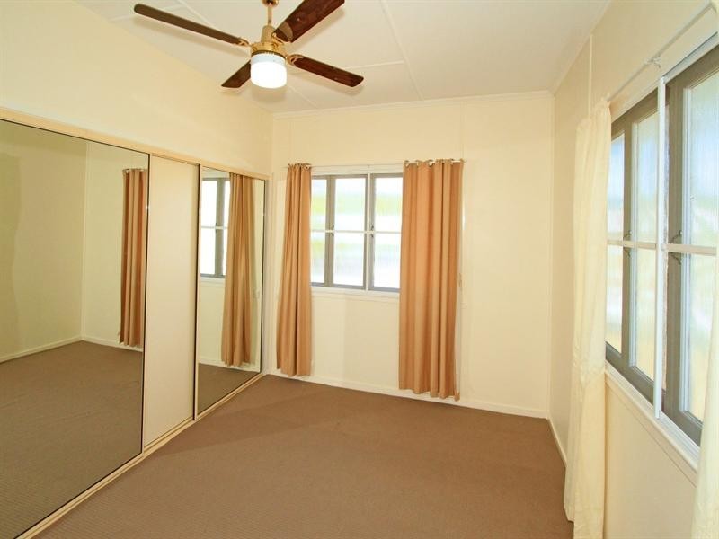 139 Water Street, Berserker QLD 4701