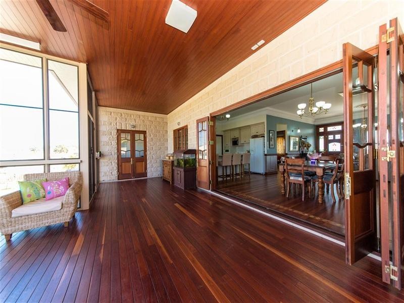 14 Maddison Avenue, Rockyview QLD 4701