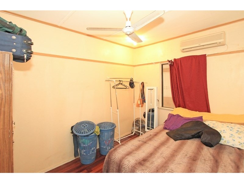 113 Main Street, Park Avenue QLD 4701