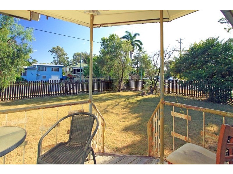 113 Main Street, Park Avenue QLD 4701