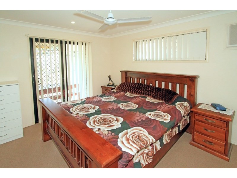 11 Riley Drive, Gracemere QLD 4702