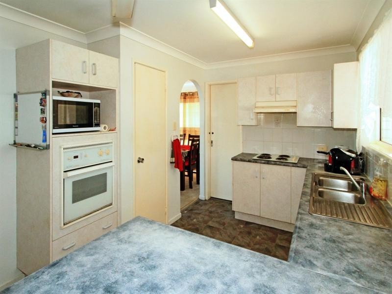 38 Pillich Street, Kawana QLD 4701