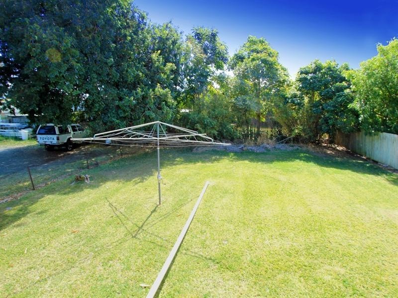 108 Main Street, Park Avenue QLD 4701