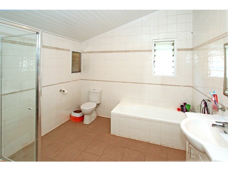 398 Quay Street, Depot Hill QLD 4700