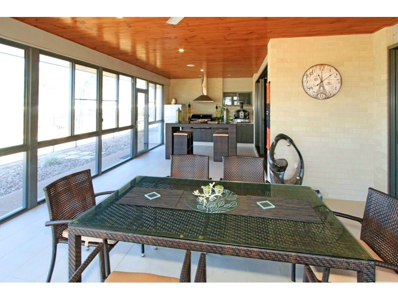 116 Lucas Street, Gracemere QLD 4702