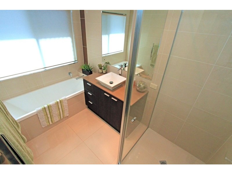 116 Lucas Street, Gracemere QLD 4702