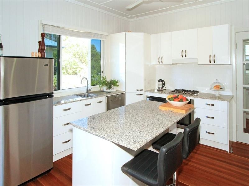 9 Barambah Street, Wandal QLD 4700