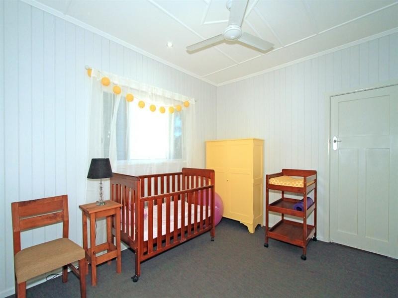 9 Barambah Street, Wandal QLD 4700