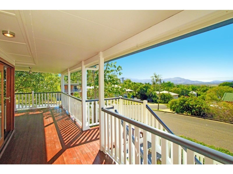 2 Kelly Street, The Range QLD 4700