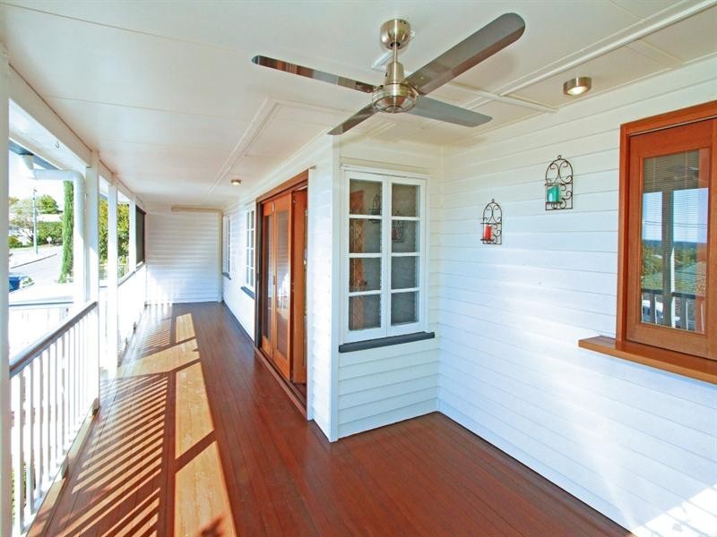 2 Kelly Street, The Range QLD 4700