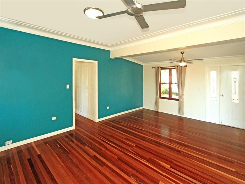 2 Kelly Street, The Range QLD 4700