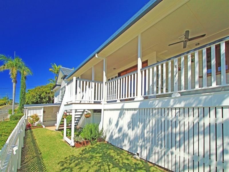 2 Kelly Street, The Range QLD 4700