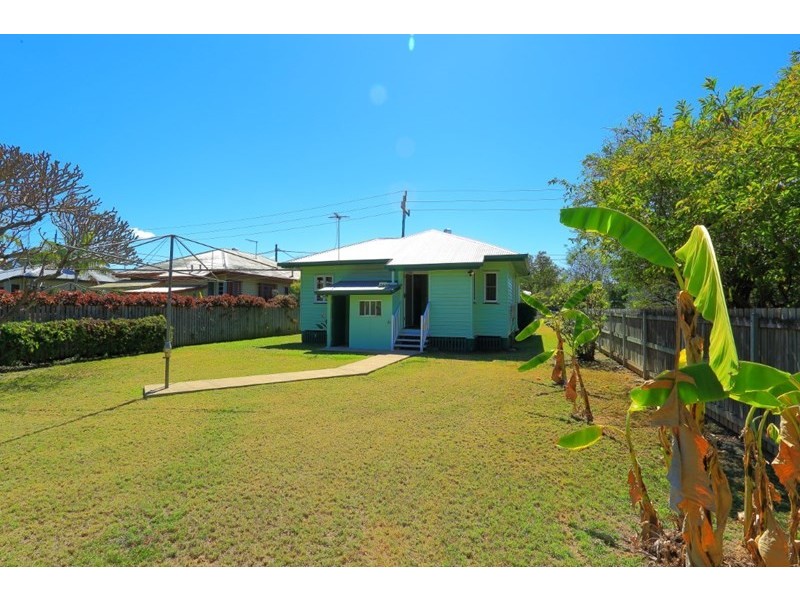 14 Cowap Street, Park Avenue QLD 4701
