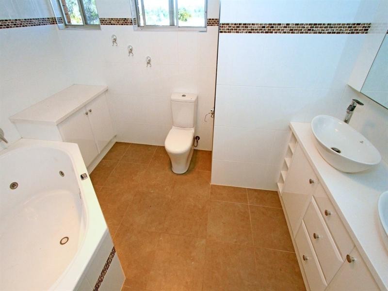 207 Frenchville Road, Frenchville QLD 4701