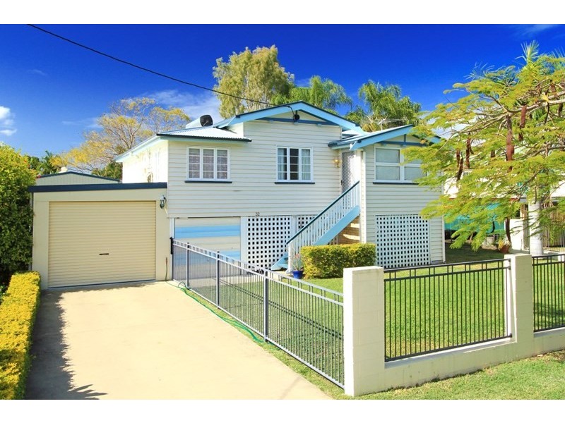 32 Thackeray Street, Park Avenue QLD 4701